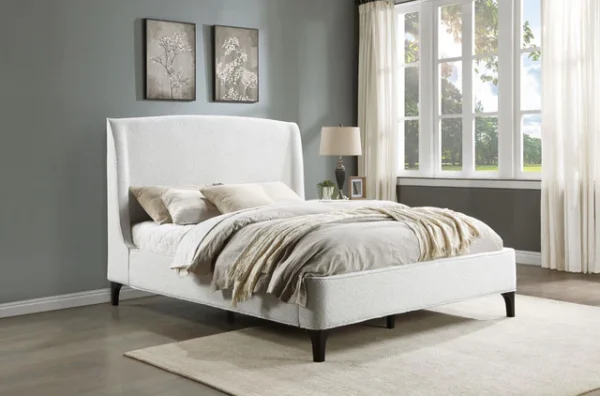 Mosby Curved Upholstered Eastern King Platform Bed – White Bouclé